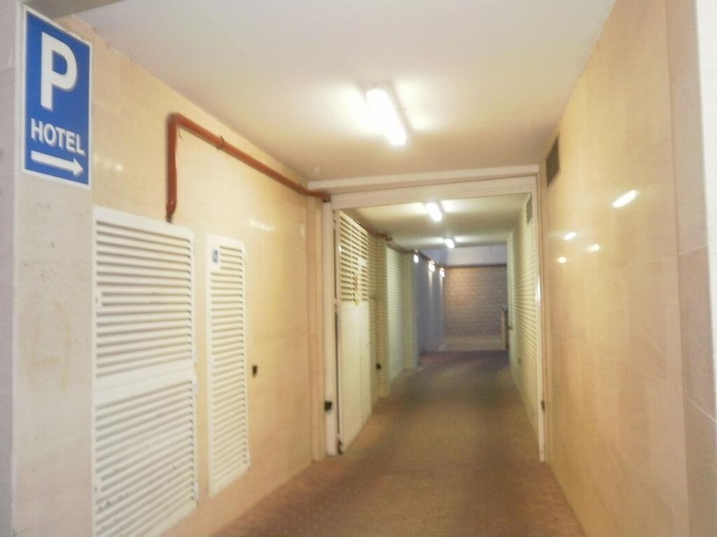 Hotel Reina Isabel